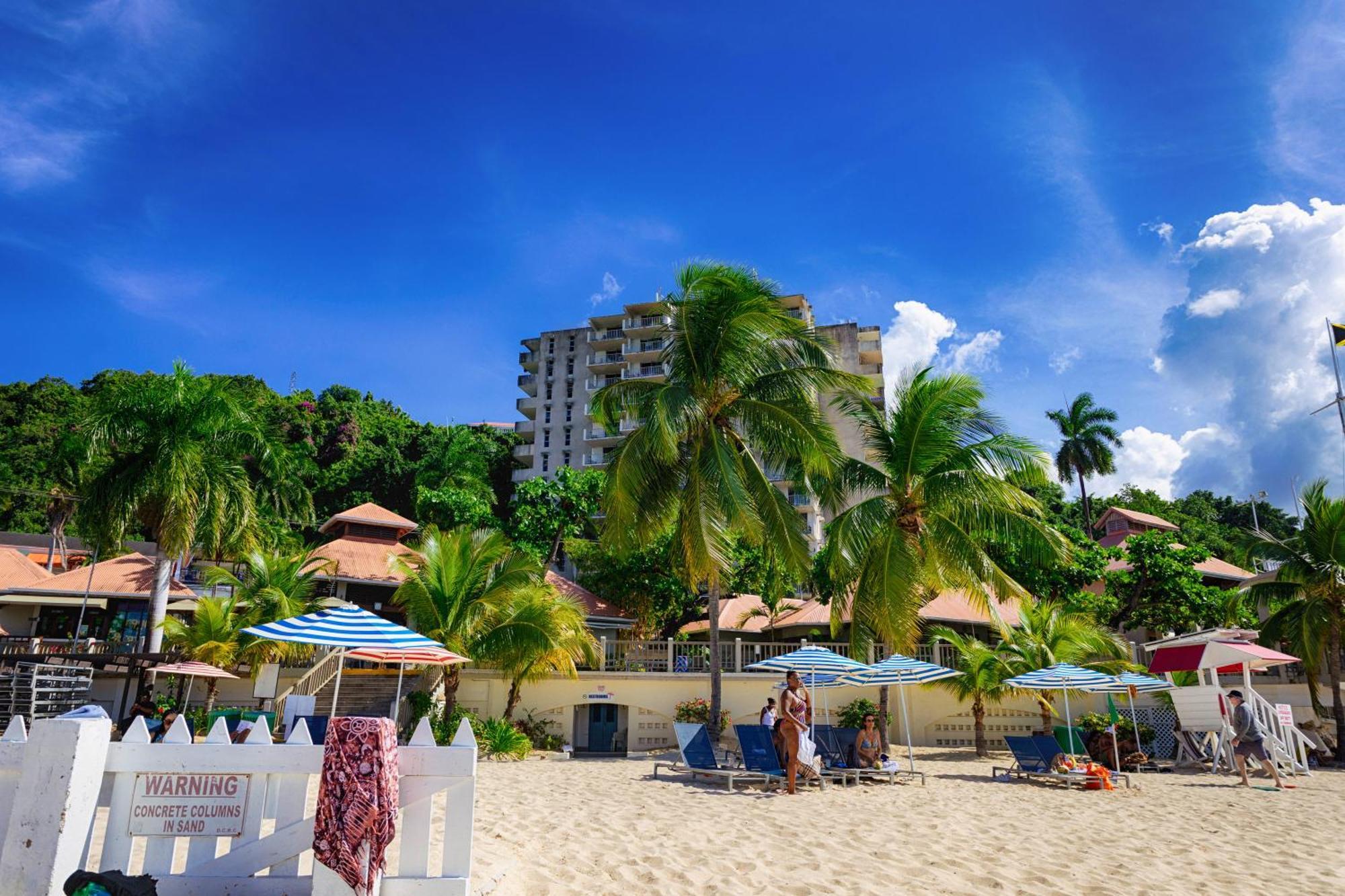 Montego Bay Club Apartments Kültér fotó