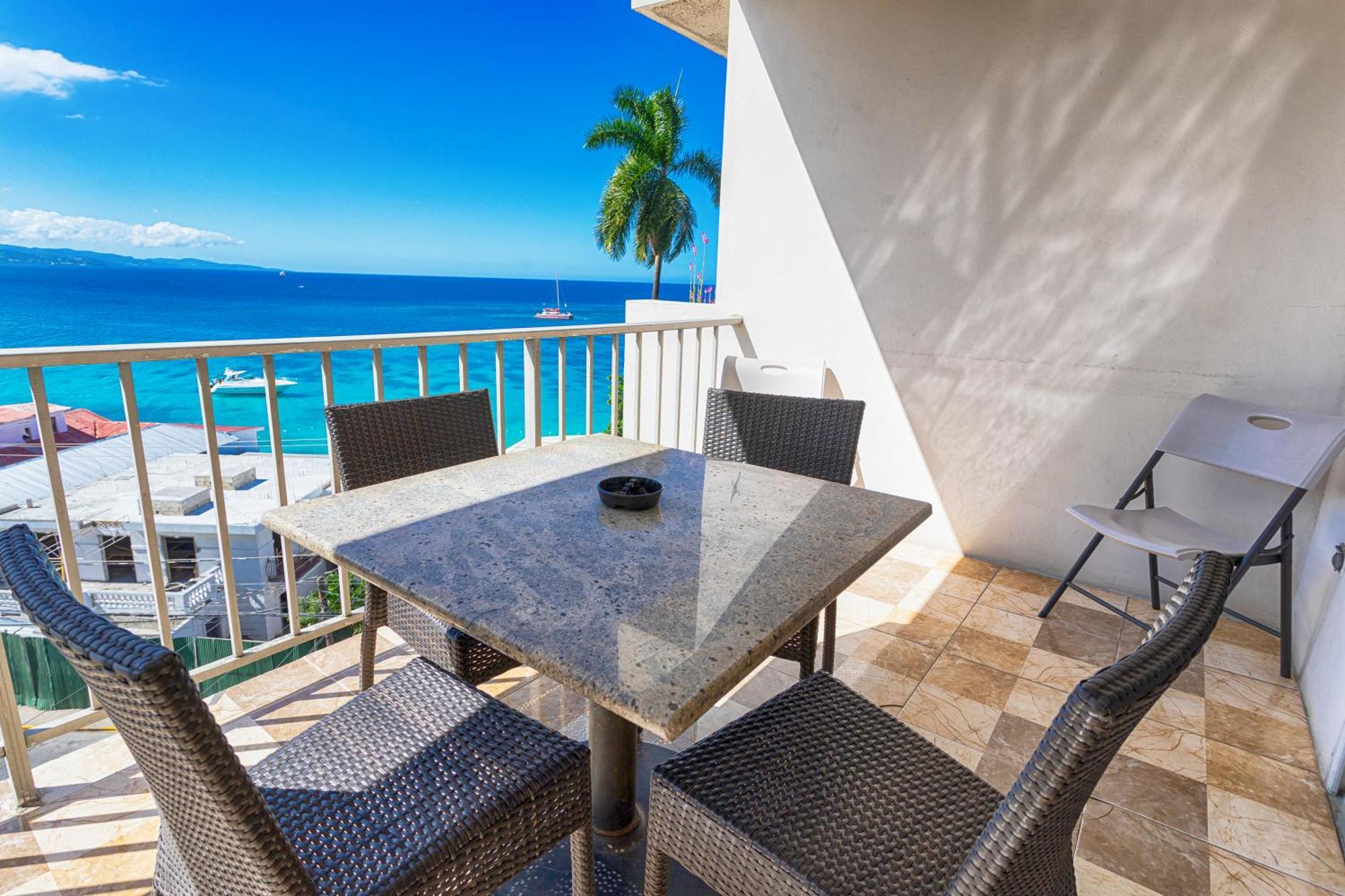 Montego Bay Club Apartments Kültér fotó