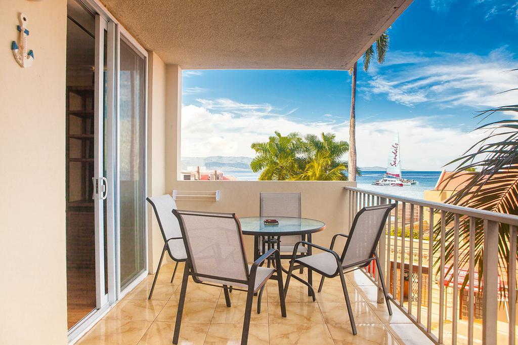 Montego Bay Club Apartments Kültér fotó